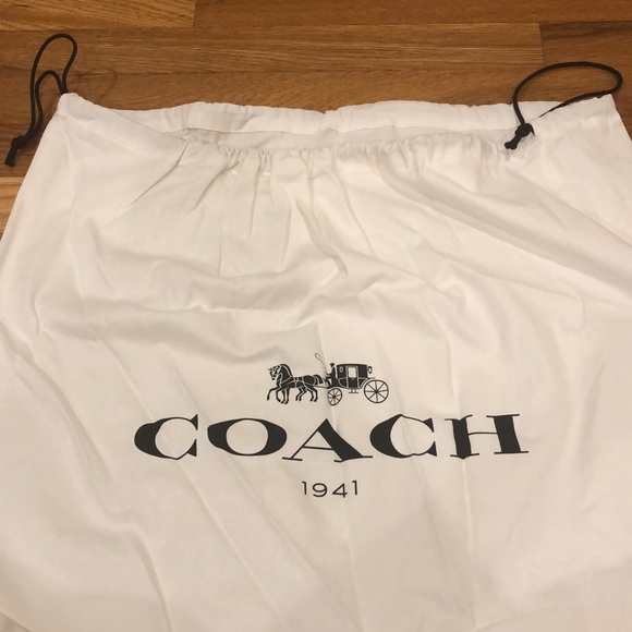 Coach Bag - Picture 4 of 10